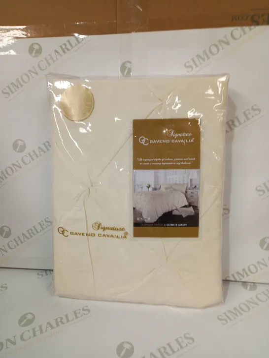 GAVENO CAVAILIA DUVET SET IN CREAM - KING SIZE