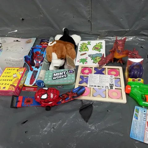 BOX OF ASSORTED TOYS AND GAMES TO INCLUDE TEDDIES, SPIDERMAN AND CARD GAMES