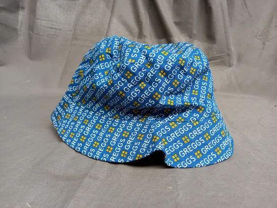 GREGGS REVERSABLE BUCKET HAT 