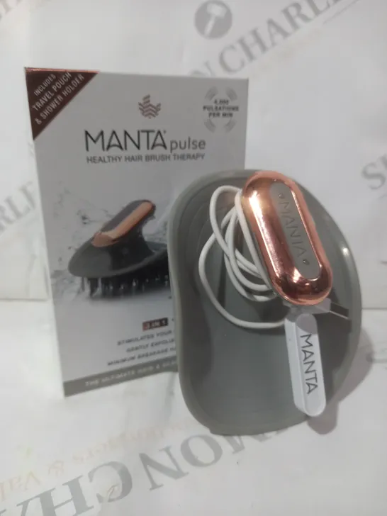 BOXED MANTA PULSE FLEXIBLE HAIRBRUSH