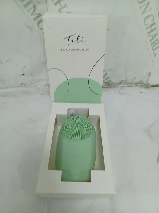 BOXED TILI FACIAL CLEANSING BRUSH GREEN