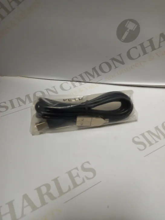 BOX OF APPROXIMATELY 40 USB A TO USB B CABLES 