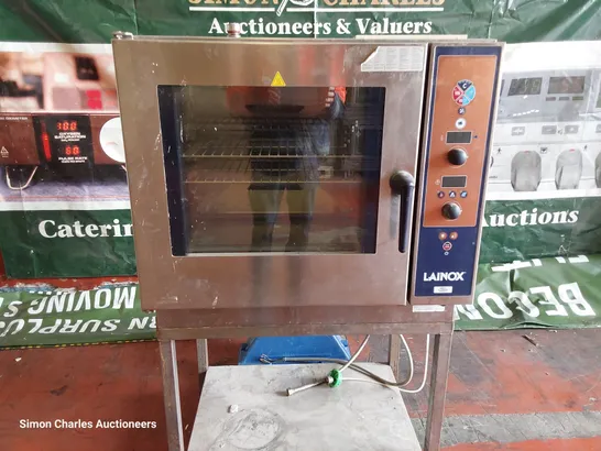 LAINOX ELECTRIC COMBI STEAMER OVEN & STAND Model HME061S