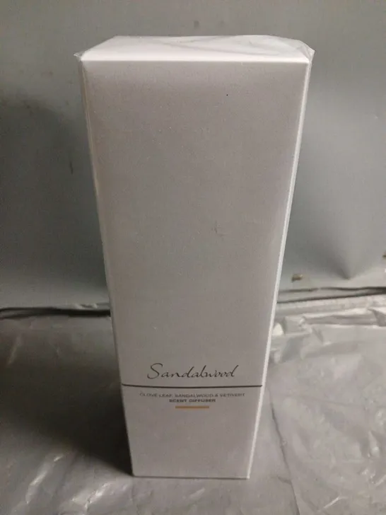 BOXED AND SEALED THE WHITE COMPANY SANDALWOOD SCENT DIFFUSER