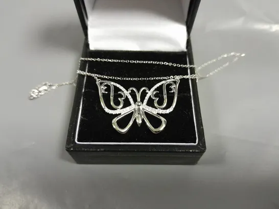 14CT WHITE GOLD BUTTERFLY PENDANT ON A CHAIN SET WITH NATURAL DIAMONDS