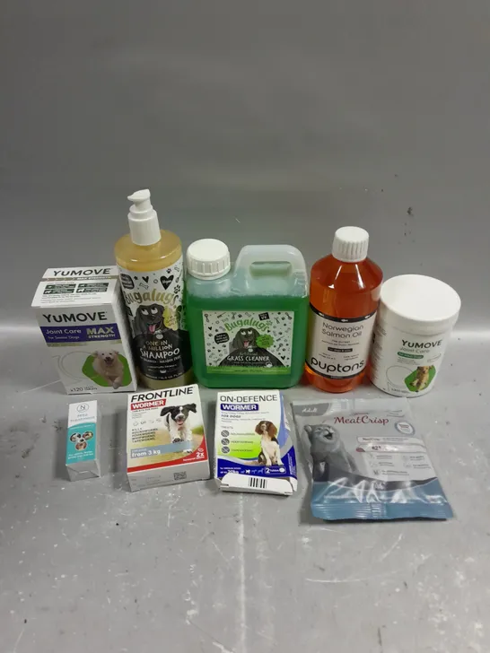 APPROXIMATELY 20 ASSORTED PET CARE PRODUCTS TO INCLUDE SHAMPOO, WORMER, JOINT CARE TABLETS ETC 