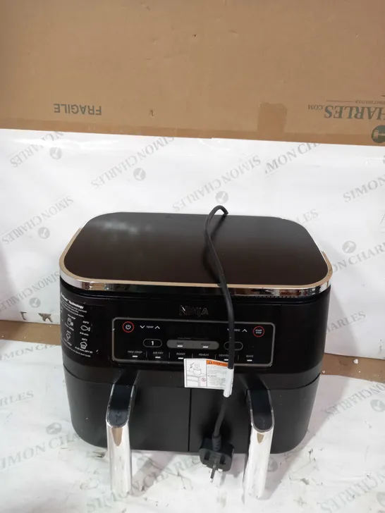 NINJA FOODI DUAL ZONE AIRFRYER AF300UK