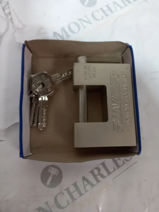 RIVER JIANG YANG PAD LOCK AND KEYS 