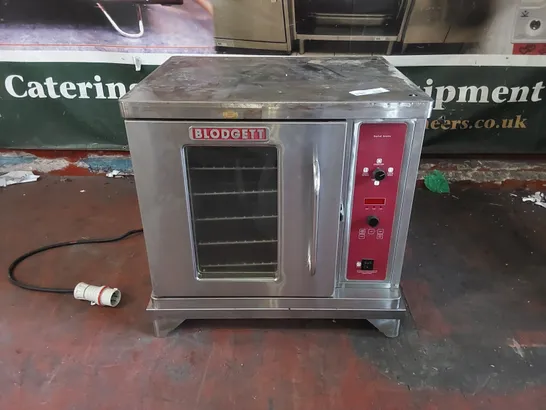 BLODGETT COMMERCIAL HALF SIZE CONVECTION OVEN