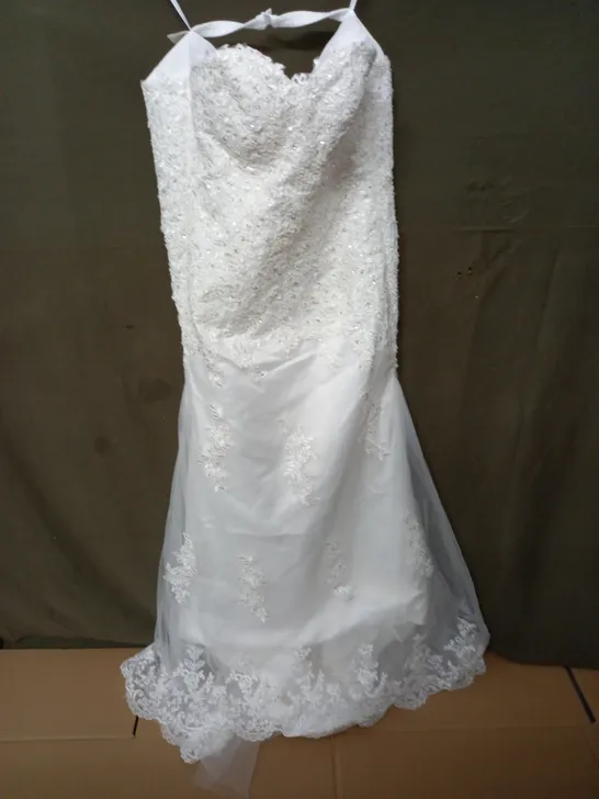 EMBELLISHED BODICE WEDDING DRESS - SIZE UNSPECIFIED