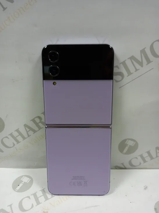 SAMSUNG GALAXY Z FLIP 4 SMARTPHONE	