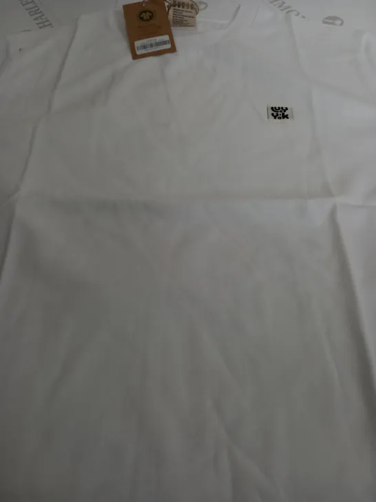 LUCY YAK DENVER TEE - WHITE - MEDIUM