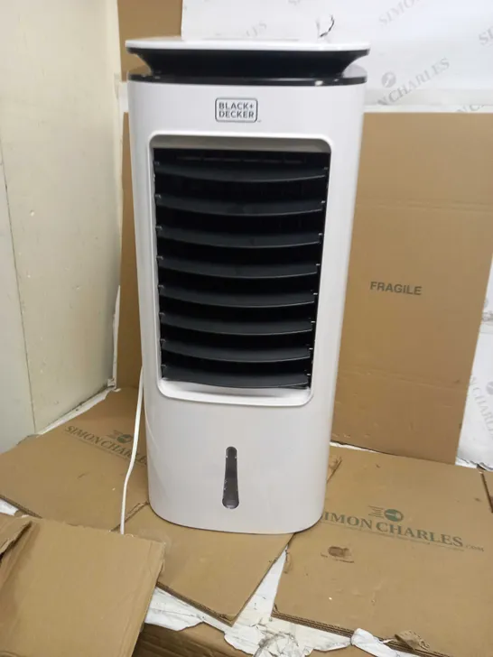 BLACK+DECKER 7 LITRE DIGITAL 2-IN-1 AIR COOLER