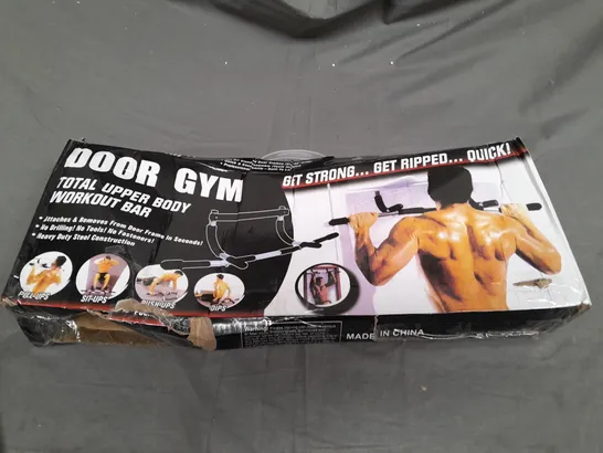 DOOR GYM - UPPER BODY WORKOUT BAR