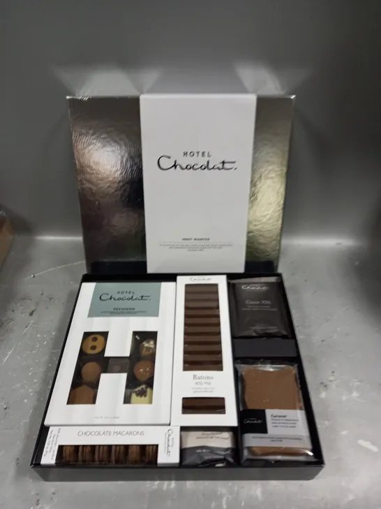 BOXED HOTEL CHOCOLAT MOST WANTED COLLECTION 591G