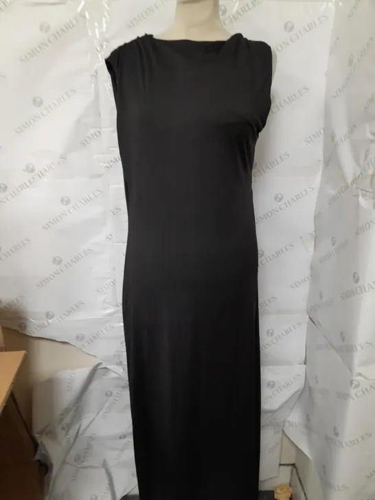 CIDER BLACK TIGHT FIT LONG DRESS - SIZE XL