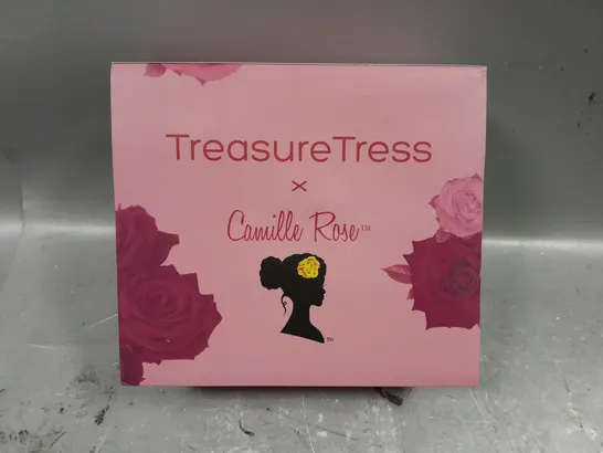 TREASURE TRESS X CAMILLA ROSE GIFT SET 