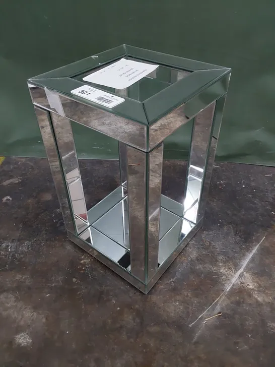 DESIGNER SQUARE MIRRORED LAMP TABLE