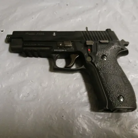 SIG SAUER CO2 .177 PELLET PISTOL