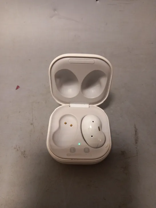 SAMSUNG GALAXY BUDS LIVE