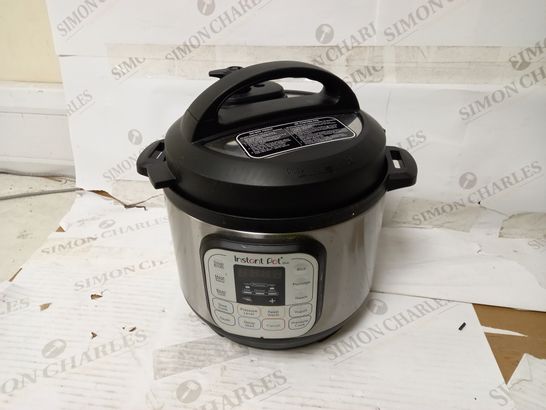 INSTANT POT DUO MINI PRESSURE COOKER