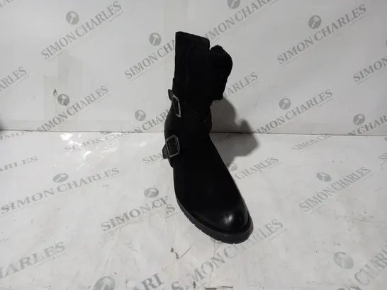 BOXED PAIR OF RUTH LANGSFORD CASUAL BOOTS IN BLACK UK SIZE 6