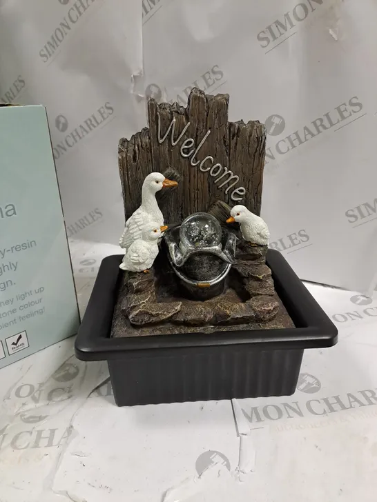 BOXED DUCK FAMILT INDOOR WATER FOUNTAIN