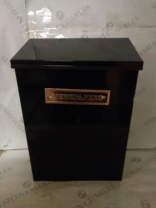 STERLING THAMES STEEL NEWSPAPER BOX - BLACK/ROSEGOLD