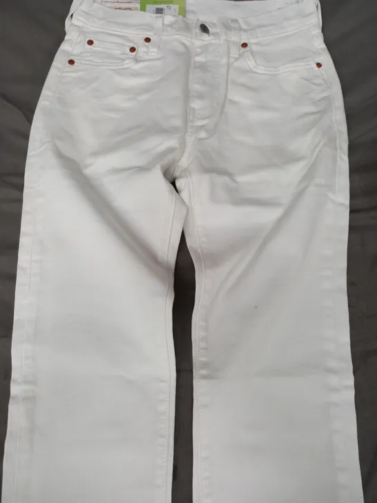 LEVI'S 512 SLIM TAPER JEANS IN WHITE SIZE 30/34