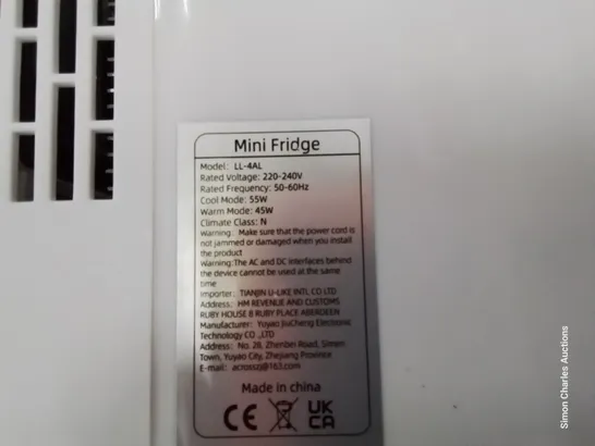 BOXED 12V MINI FRIDGE model LL-4AL