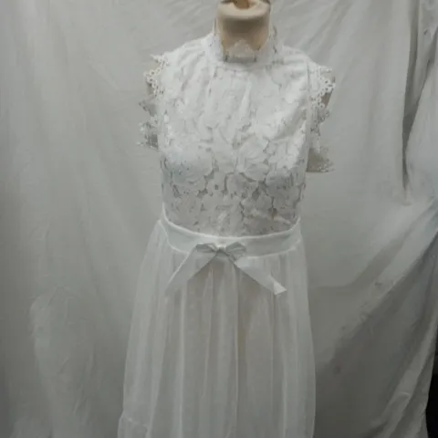 WHITE WEDDING / BRIDESMAIDS DRESS WITH PATTERN ON CHEST