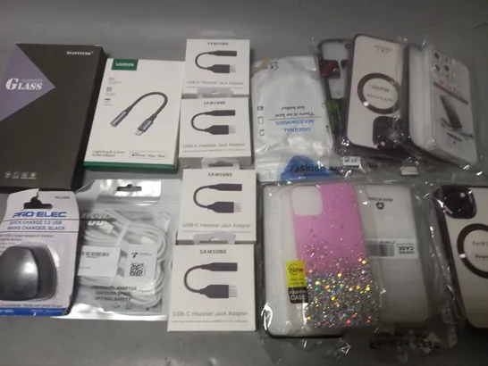 LOT OF ASSORTED MOBILE PHONE ACCESSORIES TO INCLUDE CASES, USB-C HEADSET JACK ADAPTERS AND MAINS CHARGERS