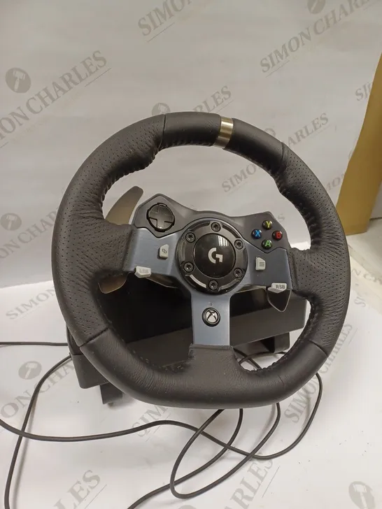 LOGITECH G920 DRIVING FORCE RACING WHEEL