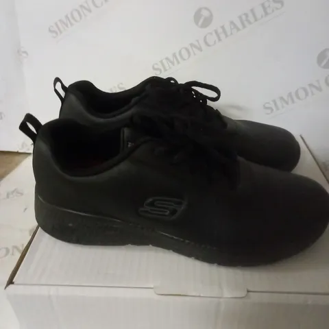 SKETCHERS LEATHER BLACK TRAINER SIZE 4.5