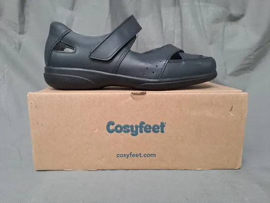 BOXED PAIR OF COSYFEET SHOES IN NAVY UK SIZE 7