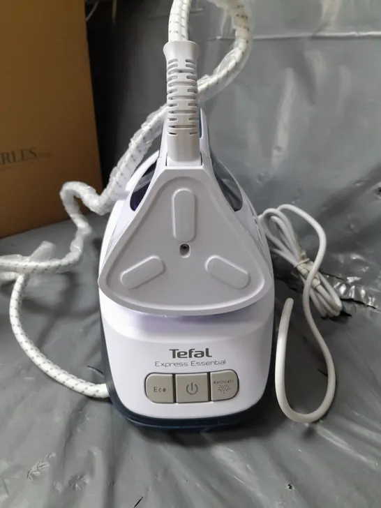 TEFAL EXPRESS ESSENTIAL IRON