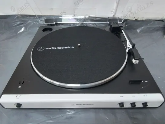 AUDIO TECHNICA FULLY AUTOMATIC WIRELESS BELT DRIVE TURNTABLE - AT-LP60XBT