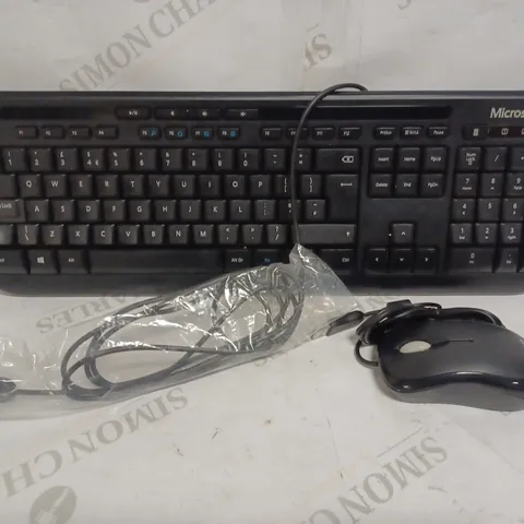 MICROSOFT WIRED 600 DESKTOP KEYBOARD & MOUSE SET 