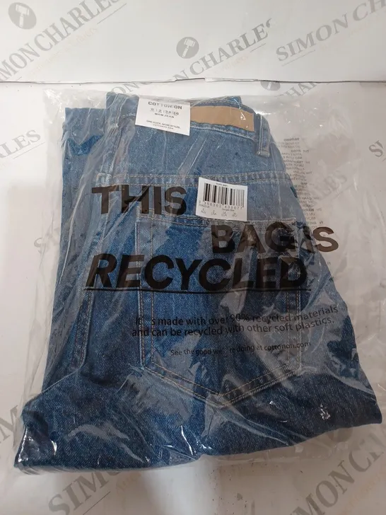 BOX OF 20 BRAND NEW BAGGED COTTON:ON MOM JEANS IN COOGEE BLUE, SIZE 6