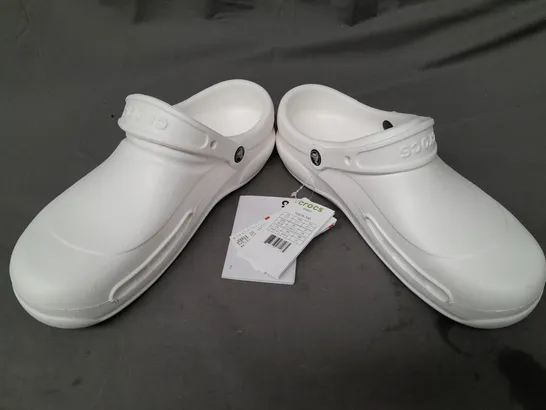 PAIR OF CROCS BISTRO CLOGS IN WHITE UK SIZE M10/W11