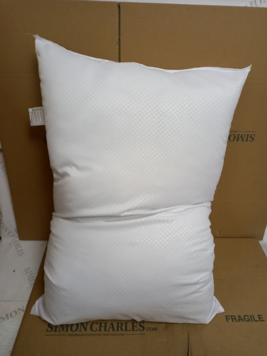 ADAMHOME POLYESTER PILLOW