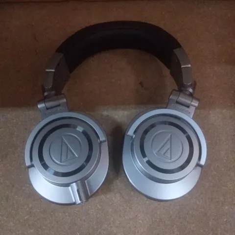 AUDIO TECHNICA ATH-M50 MONITOR HEADPHONES