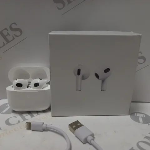 BOXED TRUE WIRELESS EARBUDS IN WHITE