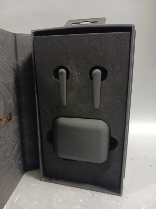 4 X BOXED URBANISTA STOCKHOLM TRUE WIRELESS EARPHONES 