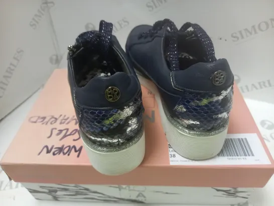 BOXED GENE NAVY LEATHER WEDGE TRAINER WITH LACE AND ZIP