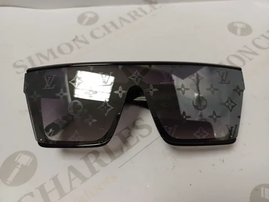 LV Z1065 BLACK SUNGLASSES 