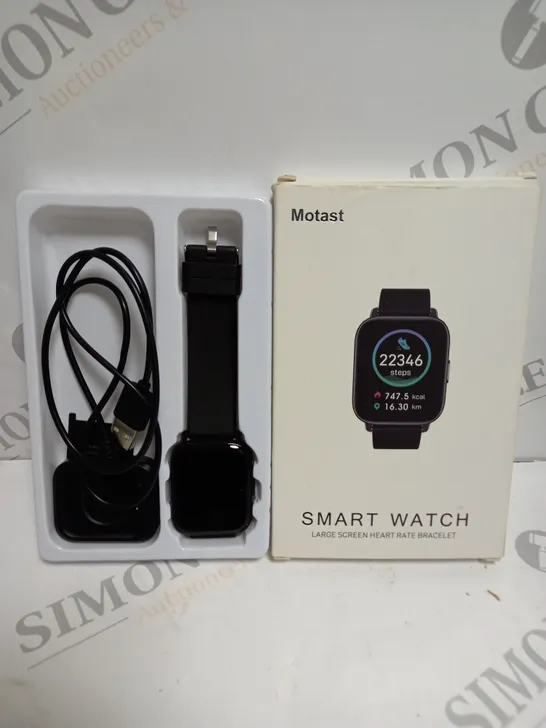 BOXED MOTAST HEART RATE TRACKER SMART WATCH 