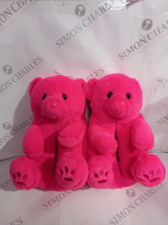 SHELN PINK TEDDY BEAR SLIPPERS - SIZE 7 