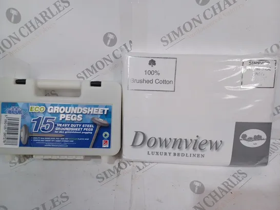 BOX OF APPROXIMATELY 20 ASSORTED HOUSEHOLD ITEMS TO INCLUDE DOWNVIEW STANDARD PILLOWCASE, ECO GROUNDSHEET PEGS, ETC