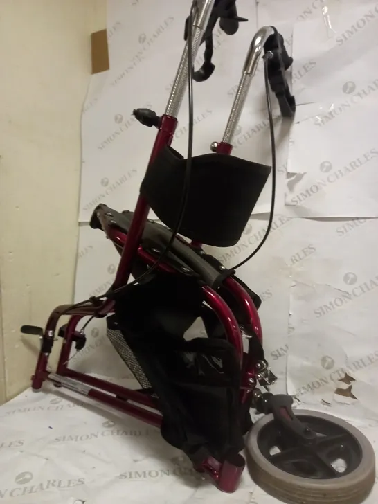 LIGHTWEIGHT FOLDING 3-WHEEL TRI WALKER WITH SEAT 